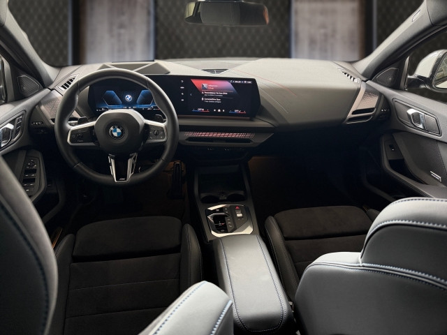 Bild 8: BMW 120 5-Türer F70 B38