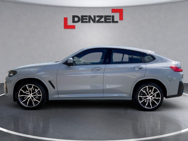Bild 1: BMW X4 xDrive 30d 48 V A
