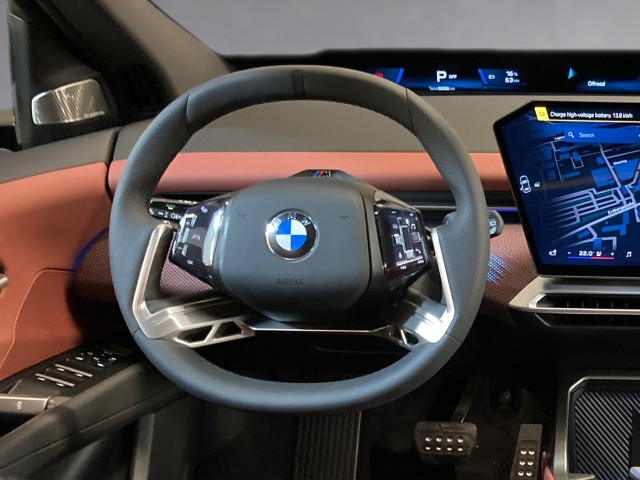 Bild 9: BMW iX3 40