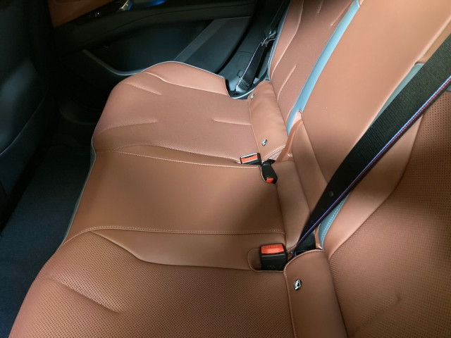 Bild 11: BMW iX3 40