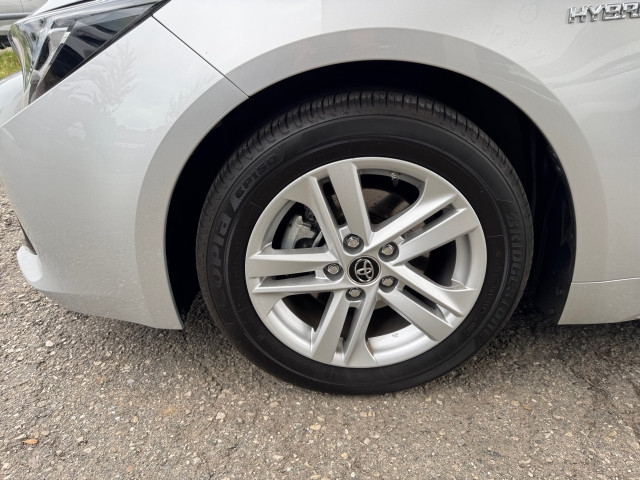 Bild 7: Toyota Corolla 1,8 Hybrid Active