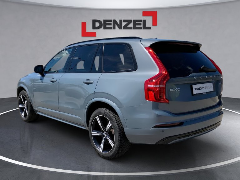 Bild 2: VOLVO PKW XC90 Ultimate, B5 AWD Mild Hybrid, Diesel, Dark, 7-Sitzer (3