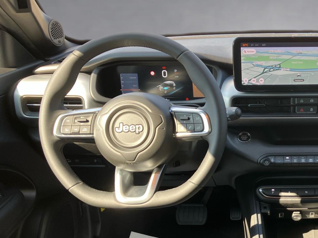 Bild 9: Jeep Avenger MHEV MY25 1.2 e-DCT6 e-Hybrid Summit