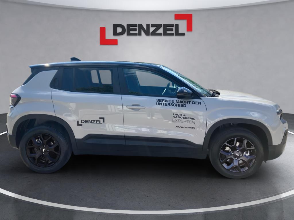 Bild 4: Jeep Avenger MHEV MY25 1.2 e-DCT6 e-Hybrid Summit