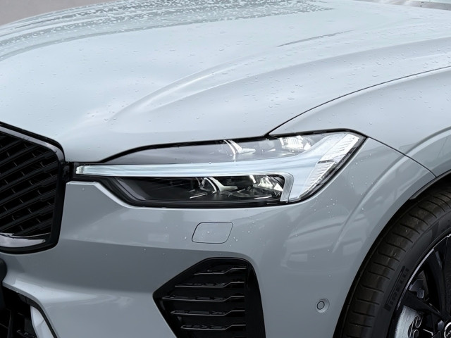 Bild 6: VOLVO PKW XC60 Black Edition Ultra, T6 AWD Plug-in Hybrid, Elektrisch/