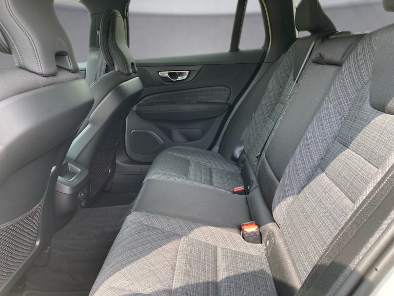 Bild 11: VOLVO PKW V60 Core, B4 Mild Hybrid, Benzin