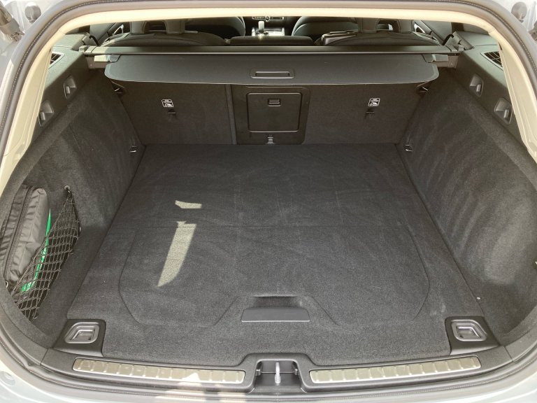 Bild 12: VOLVO PKW V60 Core, B4 Mild Hybrid, Benzin
