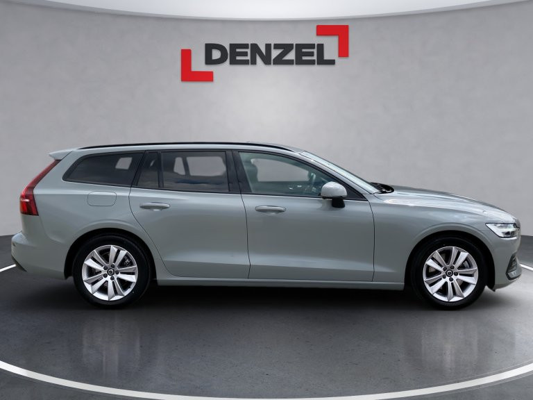 Bild 4: VOLVO PKW V60 Core, B4 Mild Hybrid, Benzin