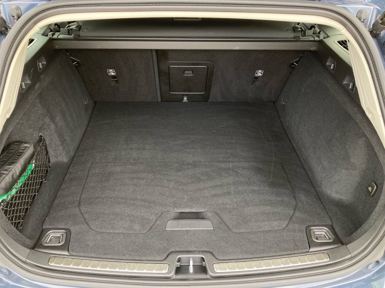 Bild 12: VOLVO PKW V60 Core, B4 Mild Hybrid, Benzin