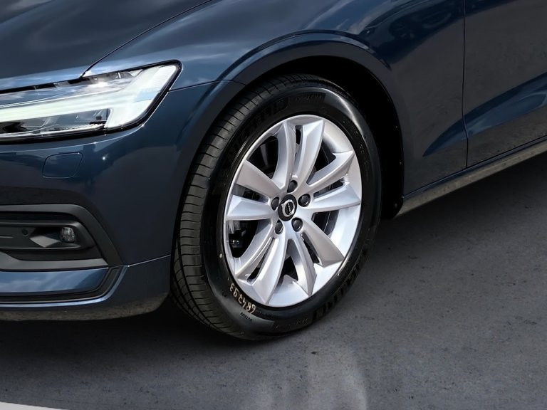 Bild 7: VOLVO PKW V60 Core, B4 Mild Hybrid, Benzin