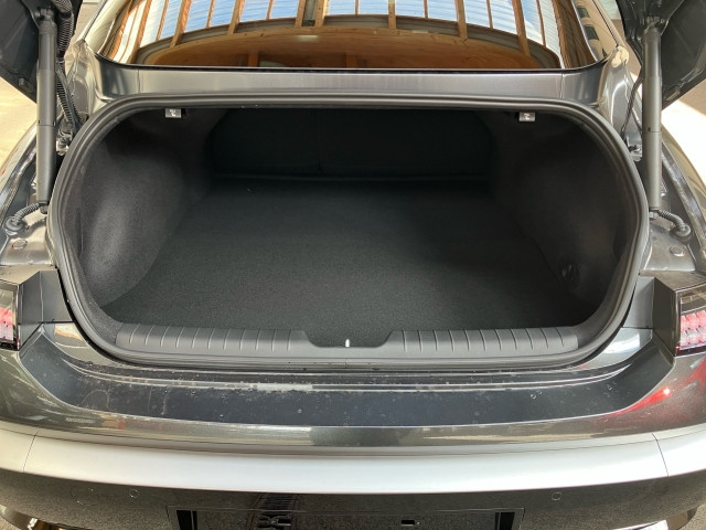 Bild 12: Hyundai IONIQ 6 Prestige Line 84 kWh 4WD