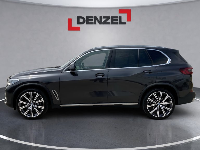Bild 1: BMW X5 xDrive30d 48V Aut