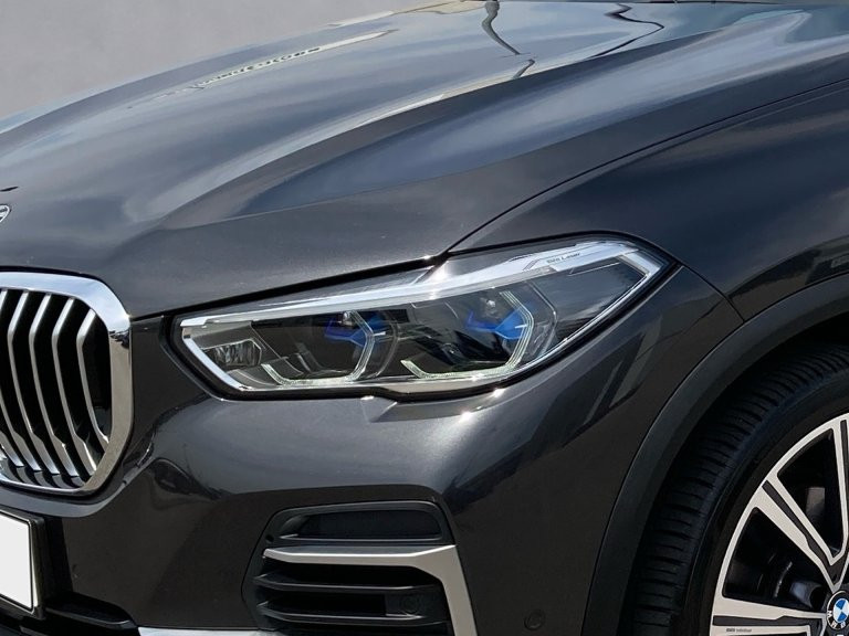 Bild 6: BMW X5 xDrive30d 48V Aut