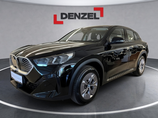 Bild 0: BMW iX2 eDrive20 64,8kWh