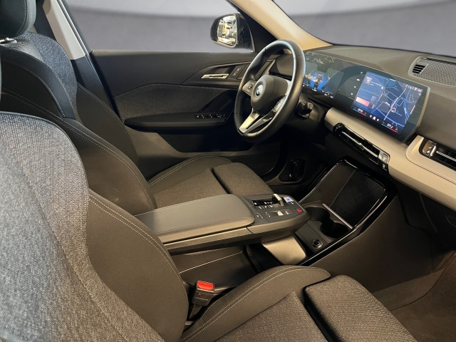 Bild 10: BMW iX2 eDrive20 64,8kWh