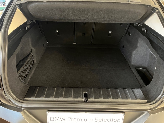 Bild 12: BMW iX2 eDrive20 64,8kWh