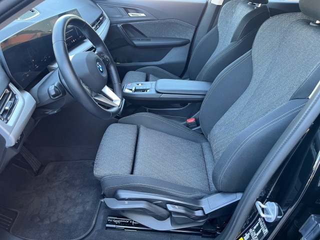 Bild 13: BMW iX2 eDrive20 64,8kWh