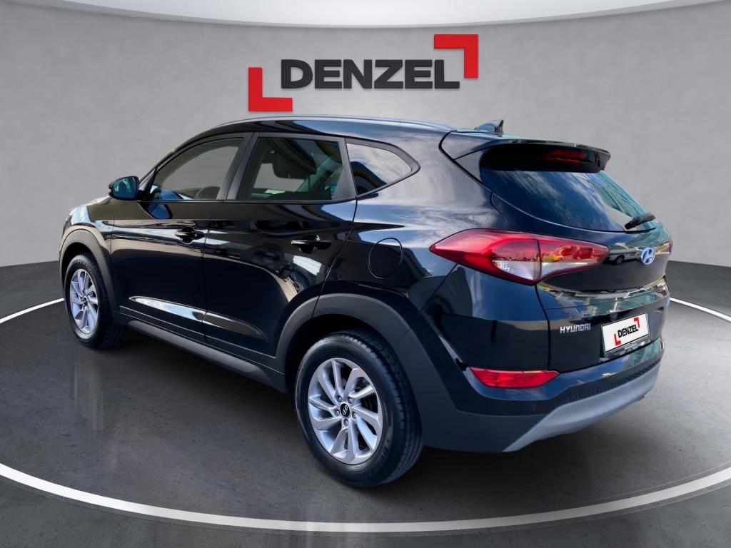 Bild 2: Hyundai Tucson 2,0 CRDI 4WD