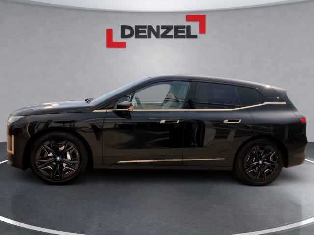 Bild 1: BMW PKW i-Serie iX xDrive40 I20 XE2