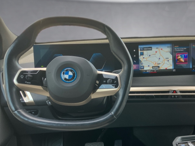 Bild 6: BMW PKW i-Serie iX xDrive40 I20 XE2