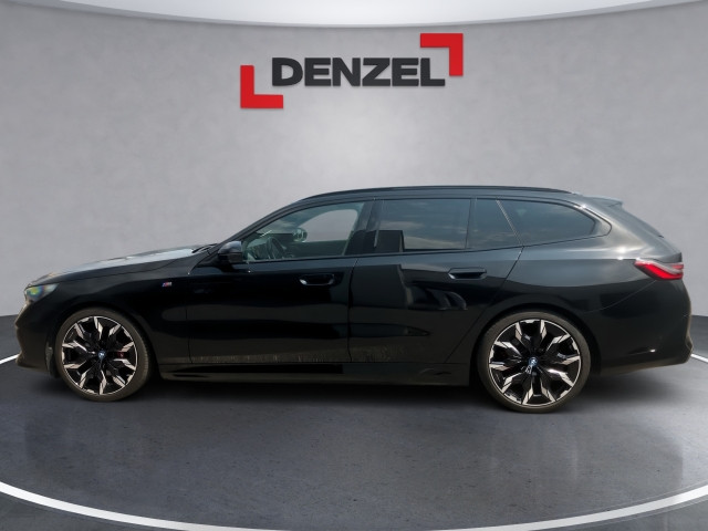 Bild 1: BMW PKW i-Serie i5 eDrive40 Touring G61