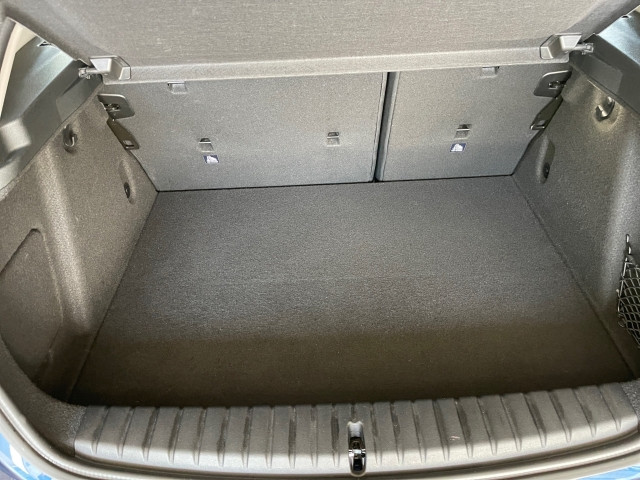 Bild 12: BMW 116d 5-Türer F40 B37
