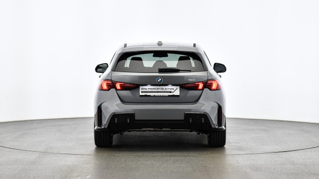 Bild 10: BMW 120 5-Türer F70 B38