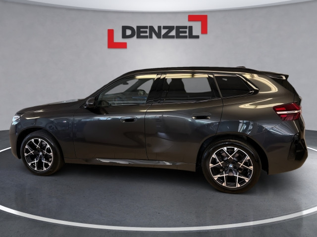 Bild 1: BMW X3 30e PHEV xDrive A