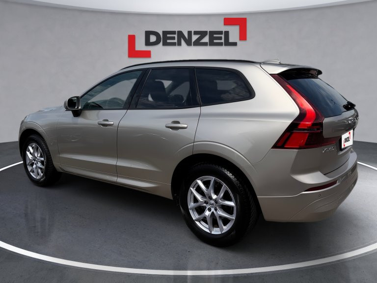 Bild 2: VOLVO PKW XC60 Core, B5 AWD Mild Hybrid, Benzin