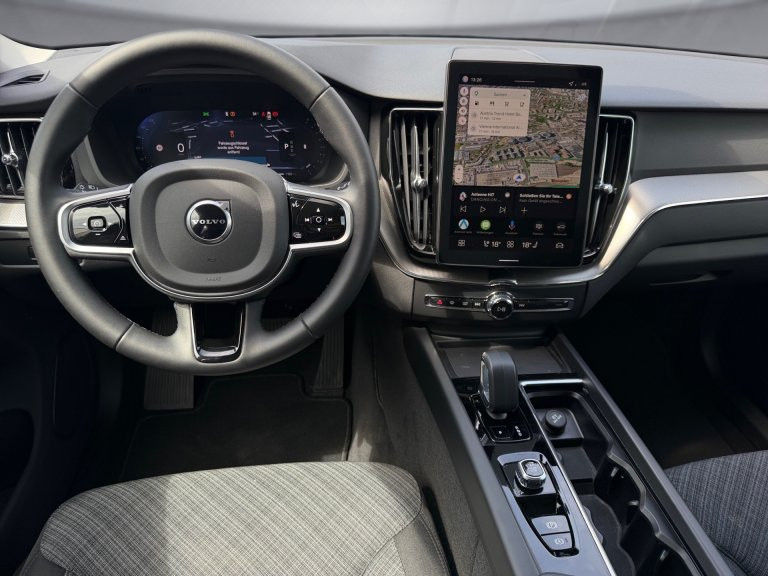 Bild 5: VOLVO PKW XC60 Core, B5 AWD Mild Hybrid, Benzin