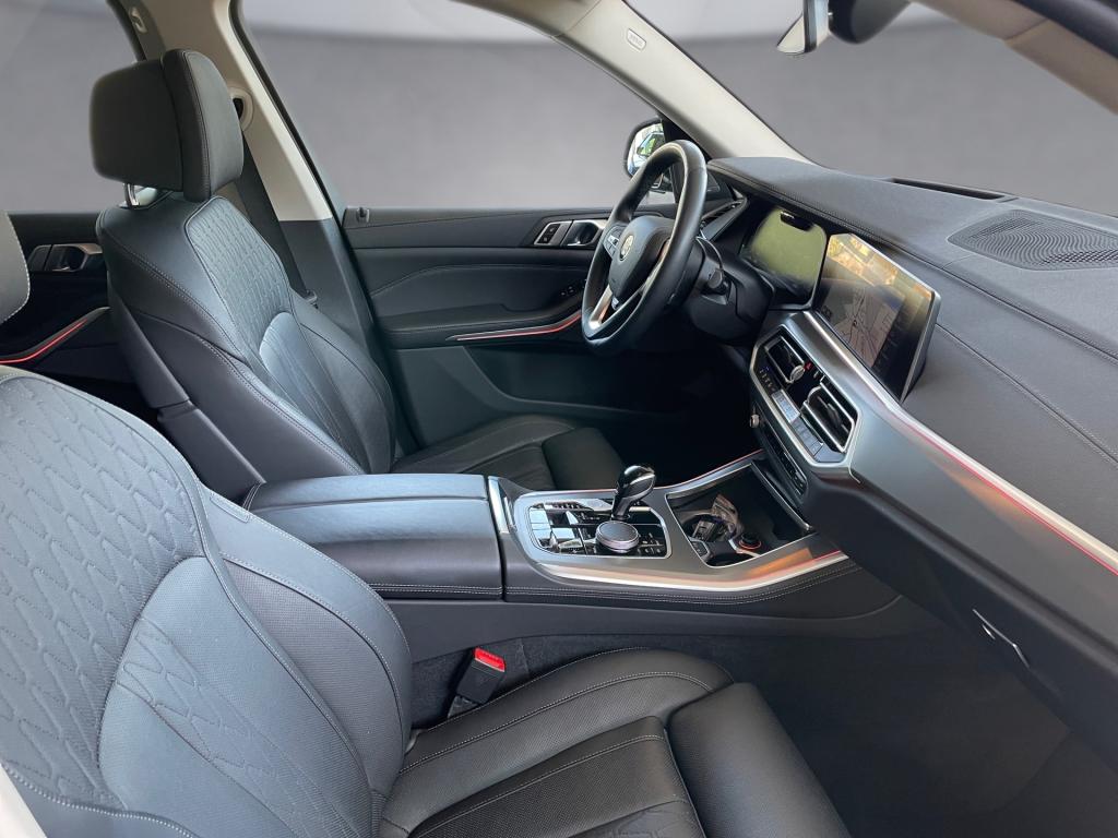 Bild 10: BMW X5 xDrive40d G05