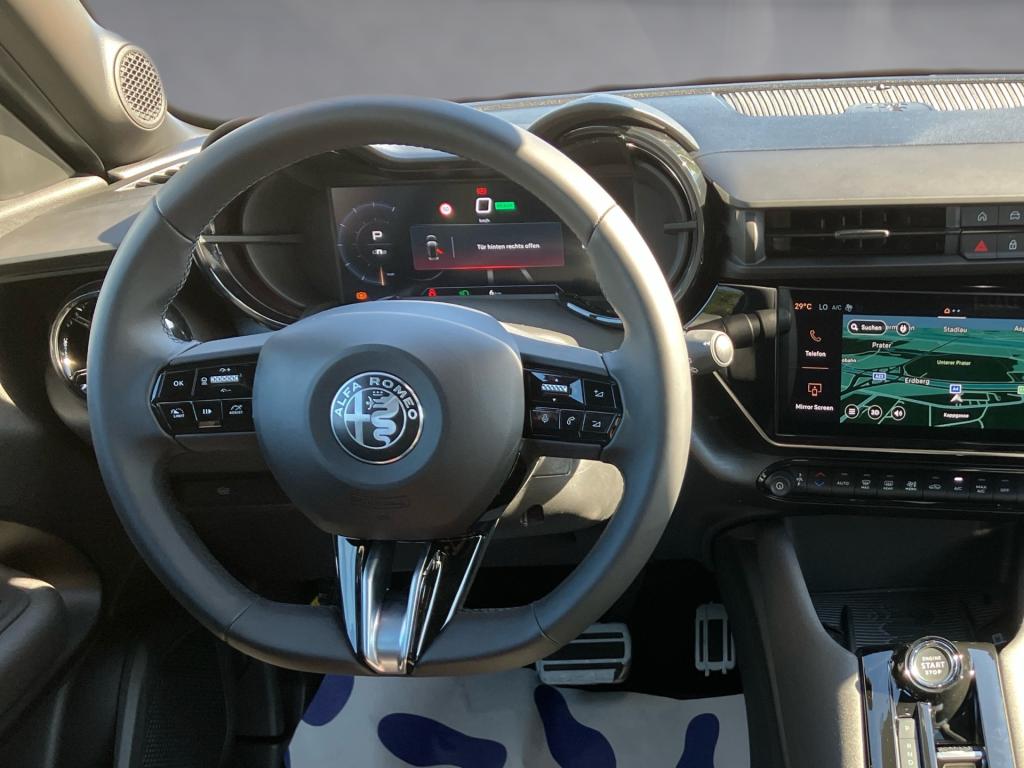 Bild 9: Alfa Junior Elettrica Speciale 54kW 115kW BEV FWD