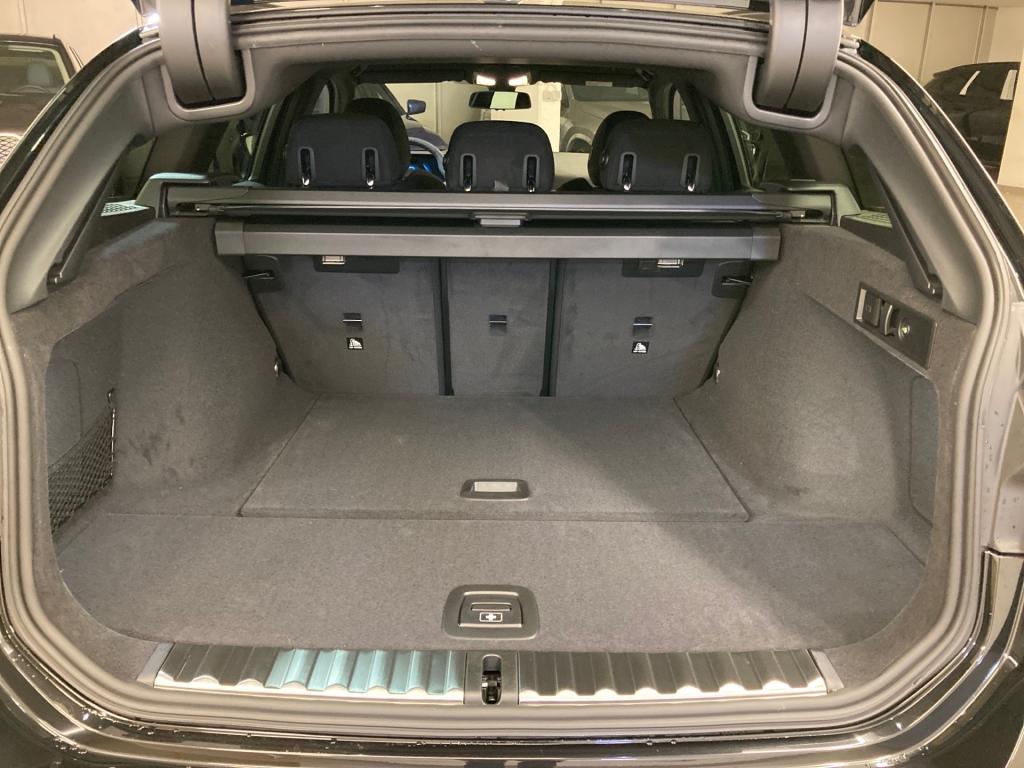 Bild 12: BMW 318i Touring G21 LCI