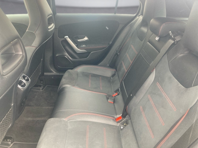 Bild 11: Mercedes A 200 d Aut.