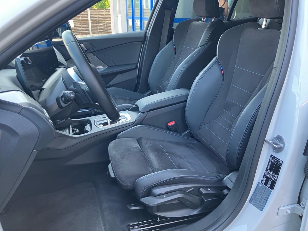Bild 13: BMW 120 5-Türer F70 B38