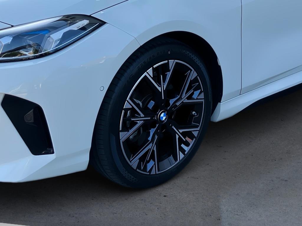 Bild 7: BMW 120 5-Türer F70 B38