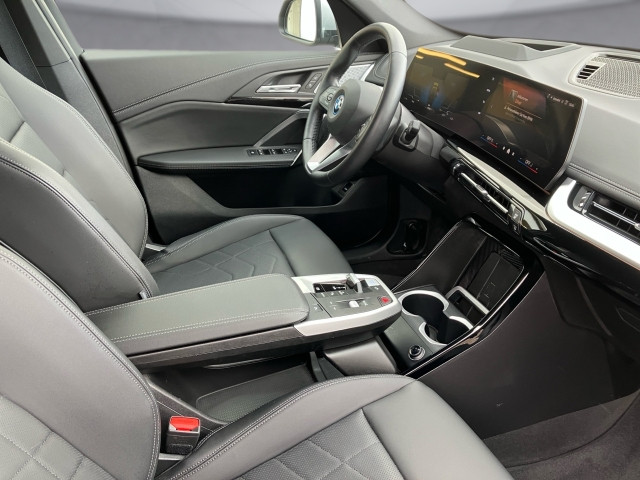 Bild 10: BMW iX1 eDrive20 U11