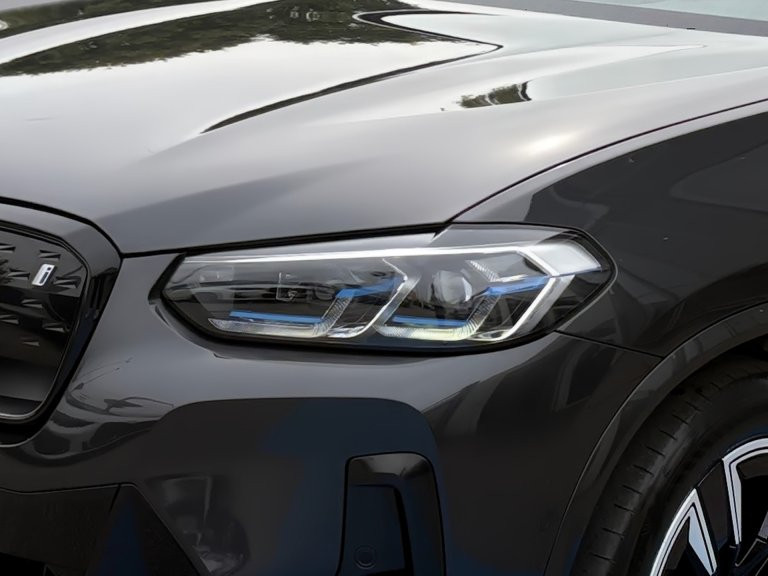 Bild 3: BMW iX3 G08 HA0