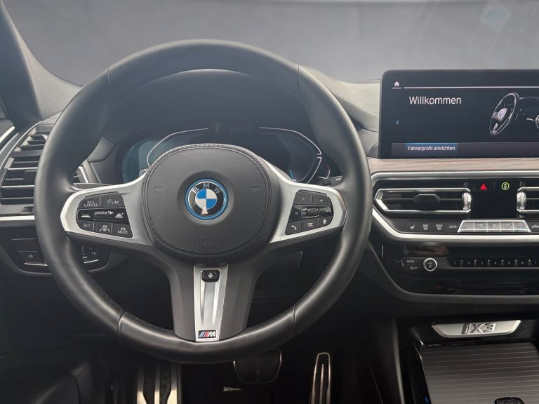 Bild 6: BMW iX3 G08 HA0