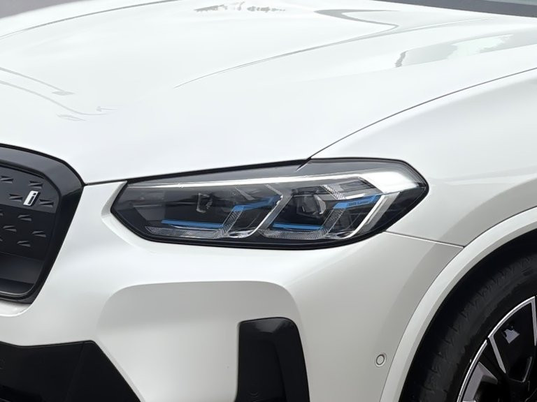 Bild 3: BMW iX3 G08 HA0