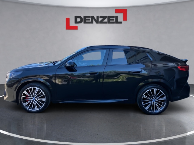 Bild 1: BMW iX2 eDrive20 U10 HB0
