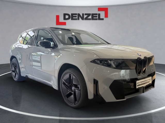 Bild 5: BMW iX3 40