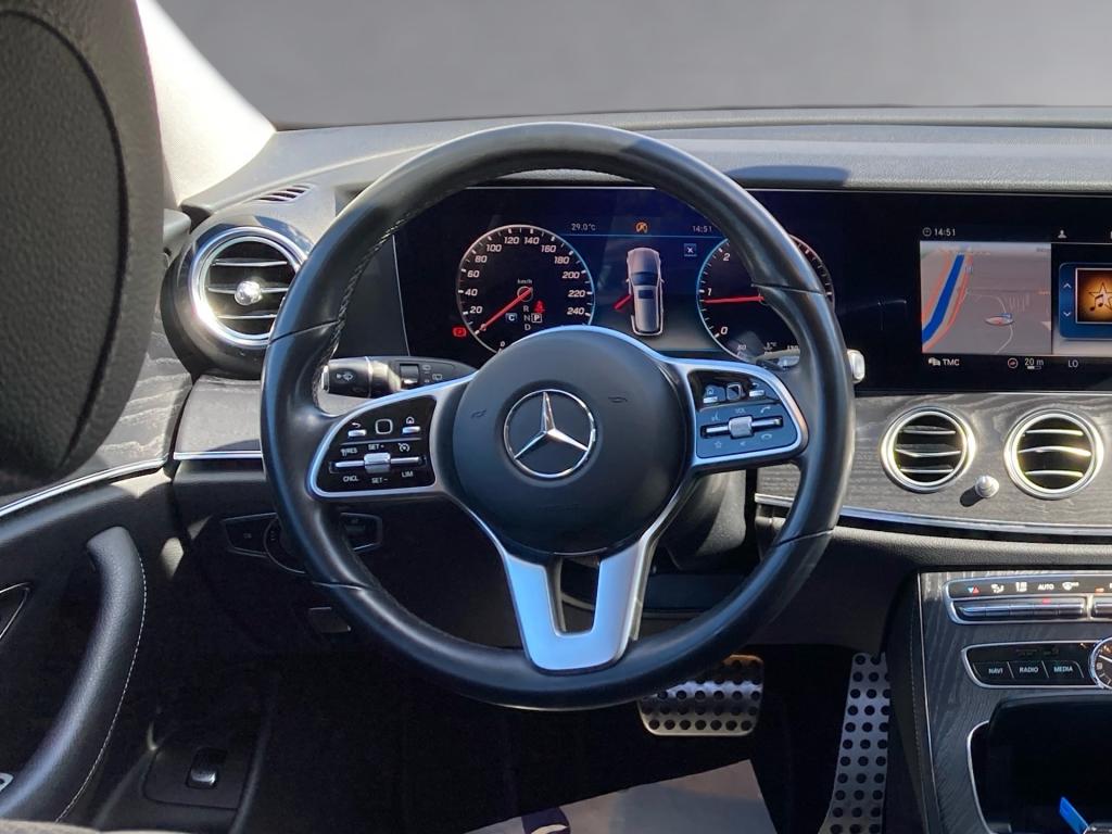 Bild 9: Mercedes E 220 d T Austria Ed