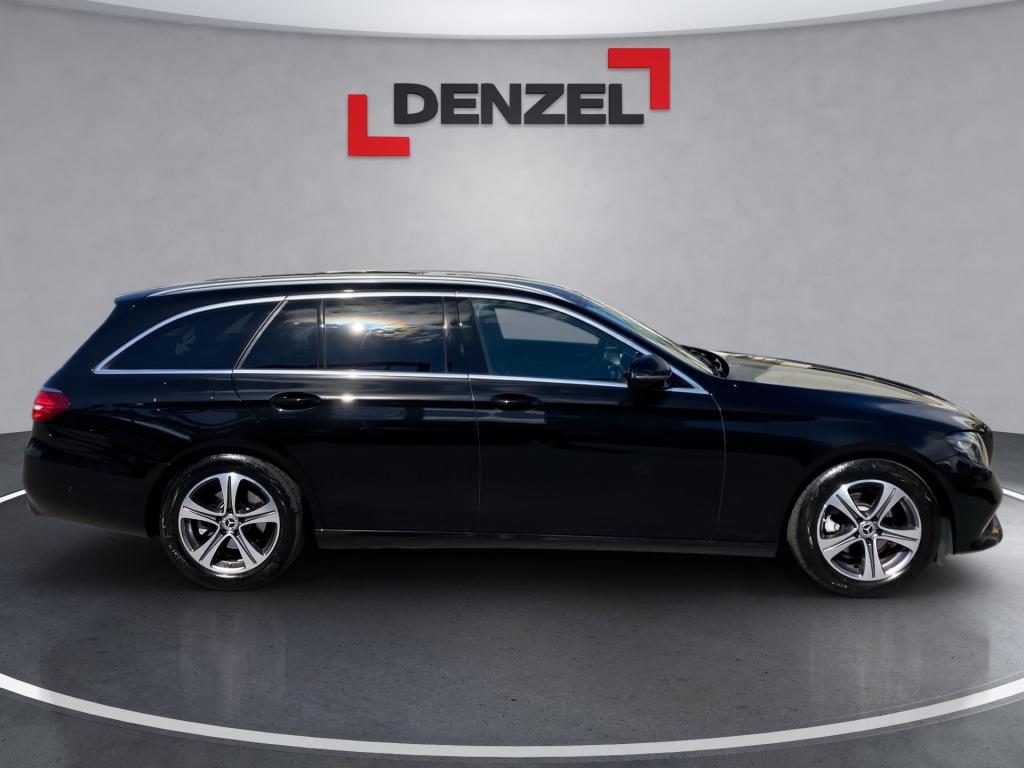 Bild 4: Mercedes E 220 d T Austria Ed
