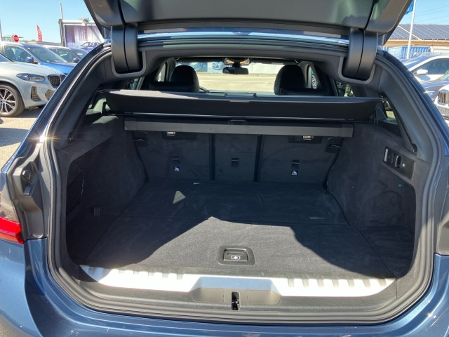 Bild 12: BMW 330e xDrive Touring G21
