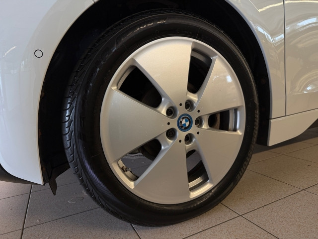 Bild 7: BMW PKW i-Serie i3 eDrive BEV i01 IB1