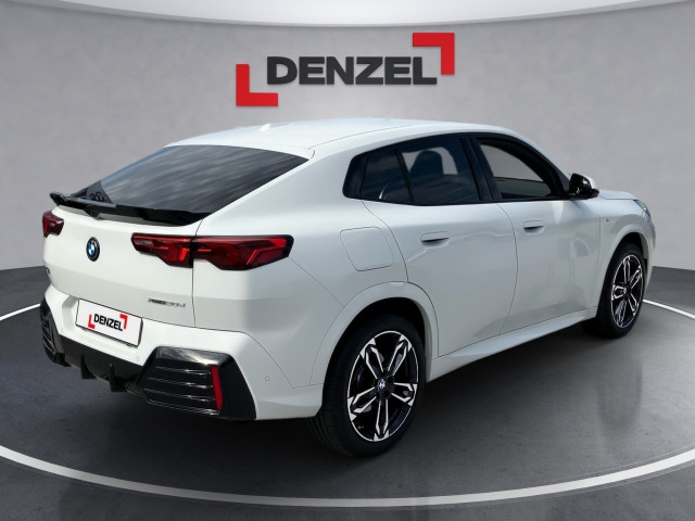Bild 3: BMW X2 xDrive20d U10 B47
