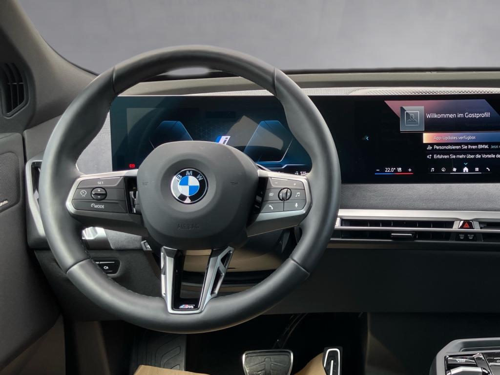 Bild 9: BMW iX xDrive45