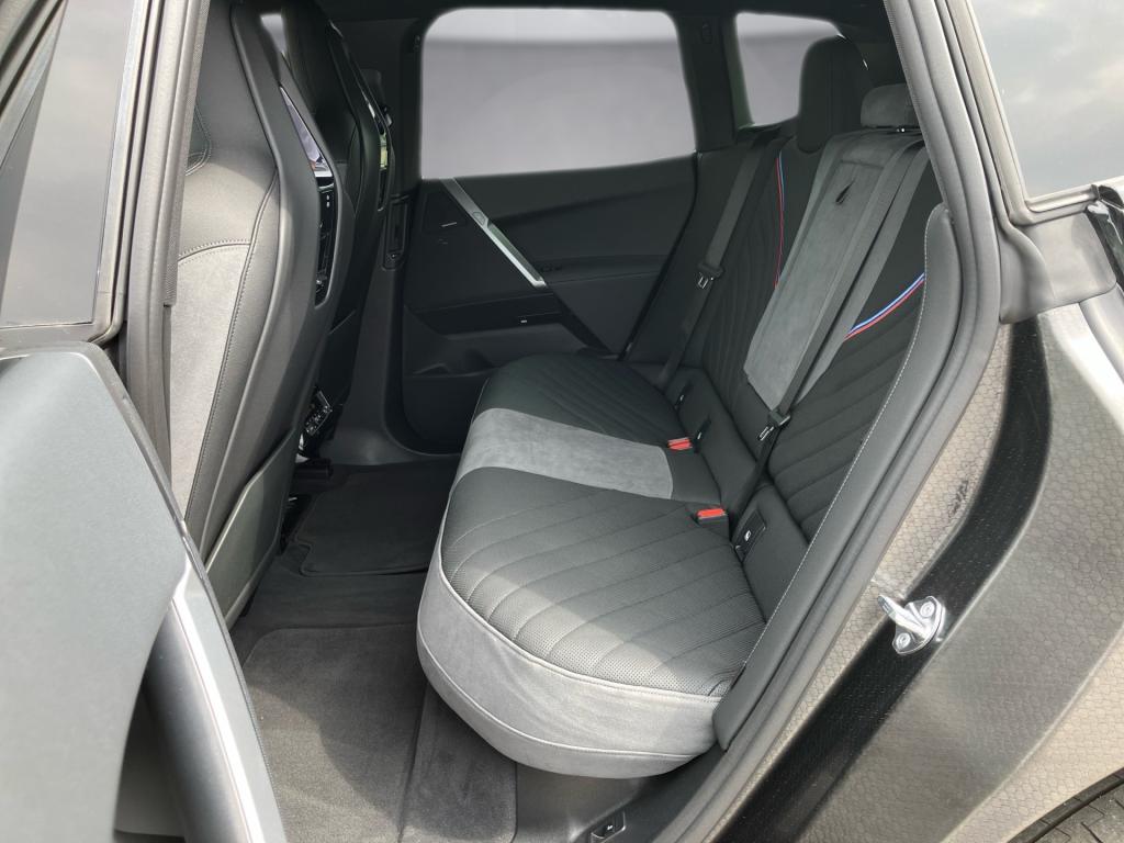 Bild 11: BMW iX xDrive45