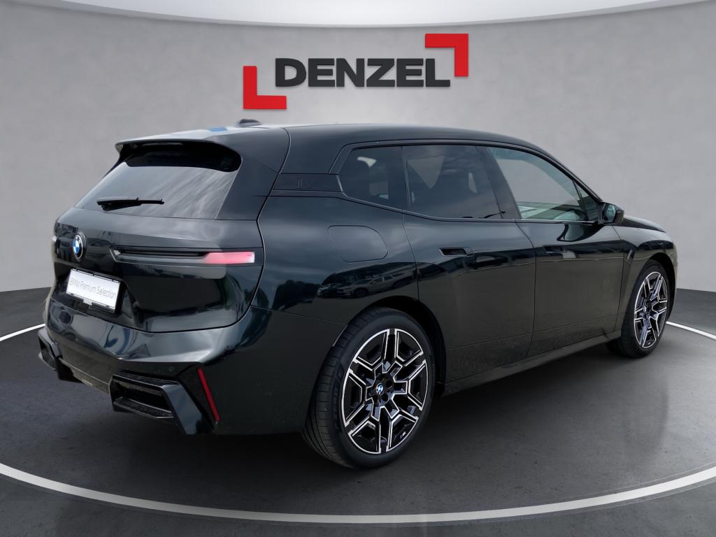Bild 3: BMW iX xDrive45